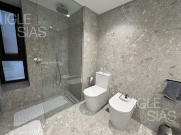 Departamento en venta y alquiler con muebles en Oceana, Nordelta