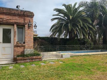 Casa en Venta de 7 ambientes en el barrio Ayres de Pilar. Pilar. GBA Norte