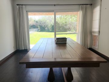 Casa en Venta de 7 ambientes en el barrio Ayres de Pilar. Pilar. GBA Norte