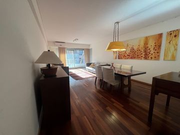 Alquiler departamento de 4 ambientes con cochera amueblado!
