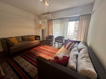 Alquiler departamento de 4 ambientes con cochera amueblado!