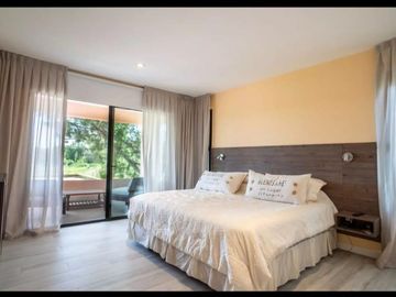 Casa en Venta, 6 Ambientes, en Barrio El Campo Fincas Exclusivas, Campana
