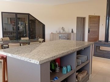 Casa en Venta, 6 Ambientes, en Barrio El Campo Fincas Exclusivas, Campana