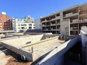 Venta/Financiacion Departamento 3 Dormitorios Terraza Quincho Piscina Exclusiva