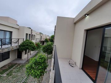Casa en Alquiler en  Quilmes Oeste, Amenities