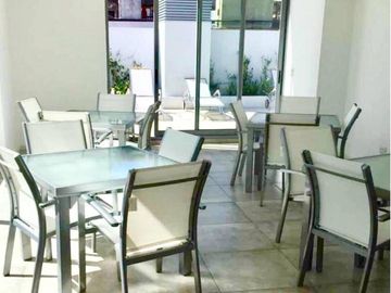 1 ambiente con gran balcon terrazas en Edificio HOM con PISCINA / GYM / SEGURIDAD 24hs