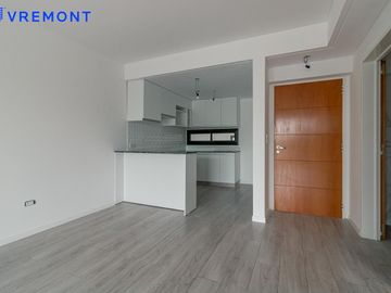 Culpina al 300 Semipiso de 2 ambientes con balcon en venta en Flores