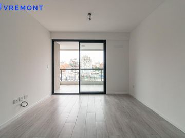 Culpina al 300 Semipiso de 2 ambientes con balcon en venta en Flores