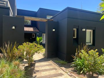 Casa en Venta en Ayres de Pilar