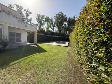 Casa en Venta en Barrio Cerrado Green Park, Del Viso, GBA Norte  - 5 Ambientes