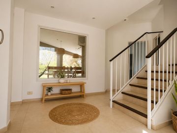 Casa en Esquina - Barrio la caballeriza