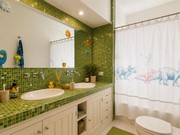 Casa en Esquina - Barrio la caballeriza