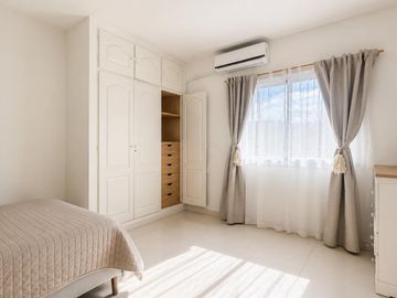 Casa en Esquina - Barrio la caballeriza