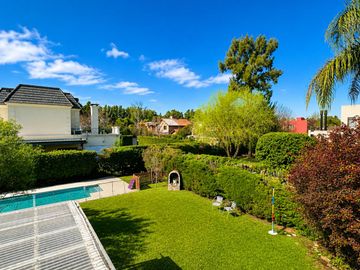 Casa en Esquina - Barrio la caballeriza