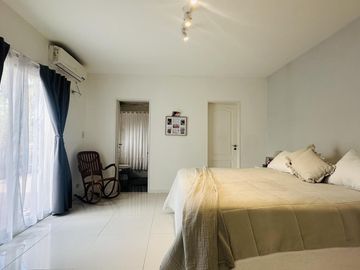 Casa en Esquina - Barrio la caballeriza