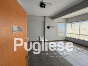 Galpon en Colectora Acceso Oeste