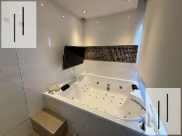 Casa en Alquiler amoblada EL yacht Nordelta 4 dormitorios