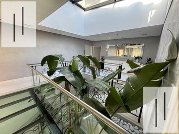 Casa en Alquiler amoblada EL yacht Nordelta 4 dormitorios