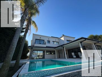 Casa en Alquiler amoblada EL yacht Nordelta 4 dormitorios