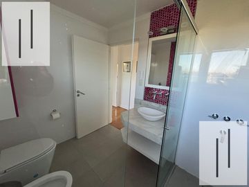 Casa en Alquiler amoblada EL yacht Nordelta 4 dormitorios