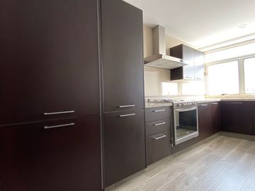 DEPARTAMENTO EN BOSQUES DE LAS LOMAS