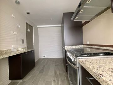 DEPARTAMENTO EN BOSQUES DE LAS LOMAS
