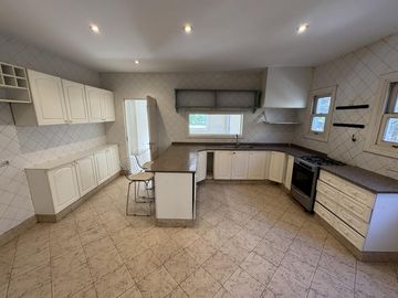 Casa en Venta 5 Ambientes en Senderos 1 - Pilar