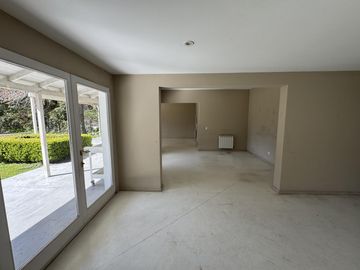 Casa en Venta 5 Ambientes en Senderos 1 - Pilar