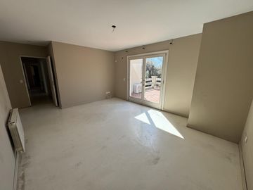 Casa en Venta 5 Ambientes en Senderos 1 - Pilar