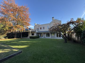 Casa en Venta 5 Ambientes en Senderos 1 - Pilar