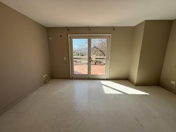 Casa en Venta 5 Ambientes en Senderos 1 - Pilar