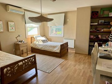 Casa en Venta 5 Ambientes en Senderos 1 - Pilar