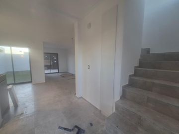 Duplex en Venta en Quebrada de Manantiales. 2 dormitorios,2 baños