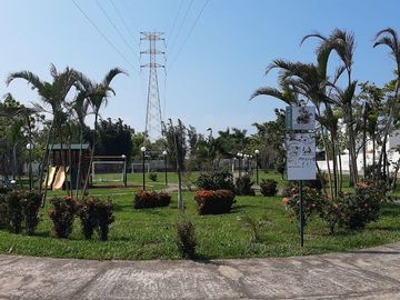 Casa en venta en Veracruz con Hab. en PB. Fracc. Las Palmas