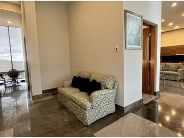 DEPARTAMENTO EN RENTA AMUEBLADO CENTRITO VALLE