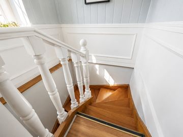 Verbo Divino- Casa Remodelada - Novación Hipotecario