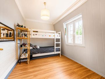 Verbo Divino- Casa Remodelada - Novación Hipotecario