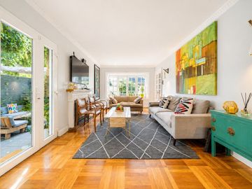 Verbo Divino- Casa Remodelada - Novación Hipotecario