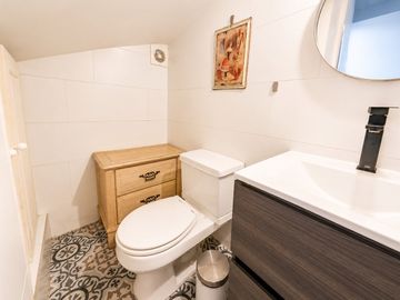 Verbo Divino- Casa Remodelada - Novación Hipotecario