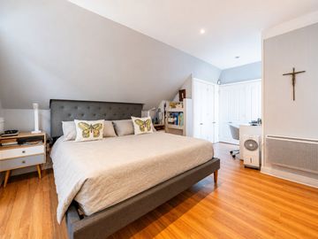 Verbo Divino- Casa Remodelada - Novación Hipotecario