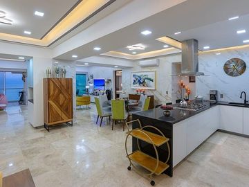 OPORTUNIDAD! LUJOSO PENTHOUSE en Barlovento, Bucerias, Nayarit. En Venta