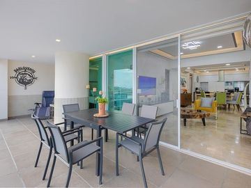 OPORTUNIDAD! LUJOSO PENTHOUSE en Barlovento, Bucerias, Nayarit. En Venta