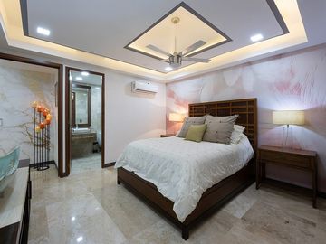 OPORTUNIDAD! LUJOSO PENTHOUSE en Barlovento, Bucerias, Nayarit. En Venta