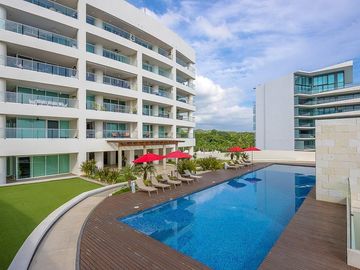 OPORTUNIDAD! LUJOSO PENTHOUSE en Barlovento, Bucerias, Nayarit. En Venta