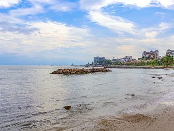 OPORTUNIDAD! LUJOSO PENTHOUSE en Barlovento, Bucerias, Nayarit. En Venta