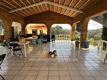 Casa de Campo en Venta, Fracc. El Roble, Jalisco.
