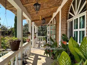 Casa de Campo en Venta, Fracc. El Roble, Jalisco.