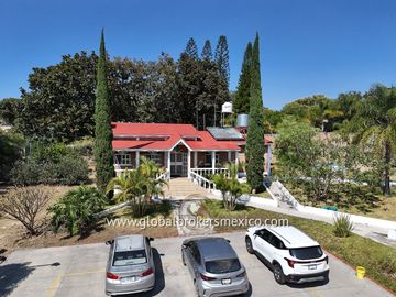 Casa de Campo en Venta, Fracc. El Roble, Jalisco.