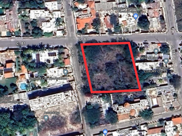 Terreno ideal para desarrollo en esquina en Montes de Amé
