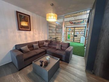 Casa amueblada/sin muebles Cond. Aura Frac. La Vida Corregidora GuiGon EMC